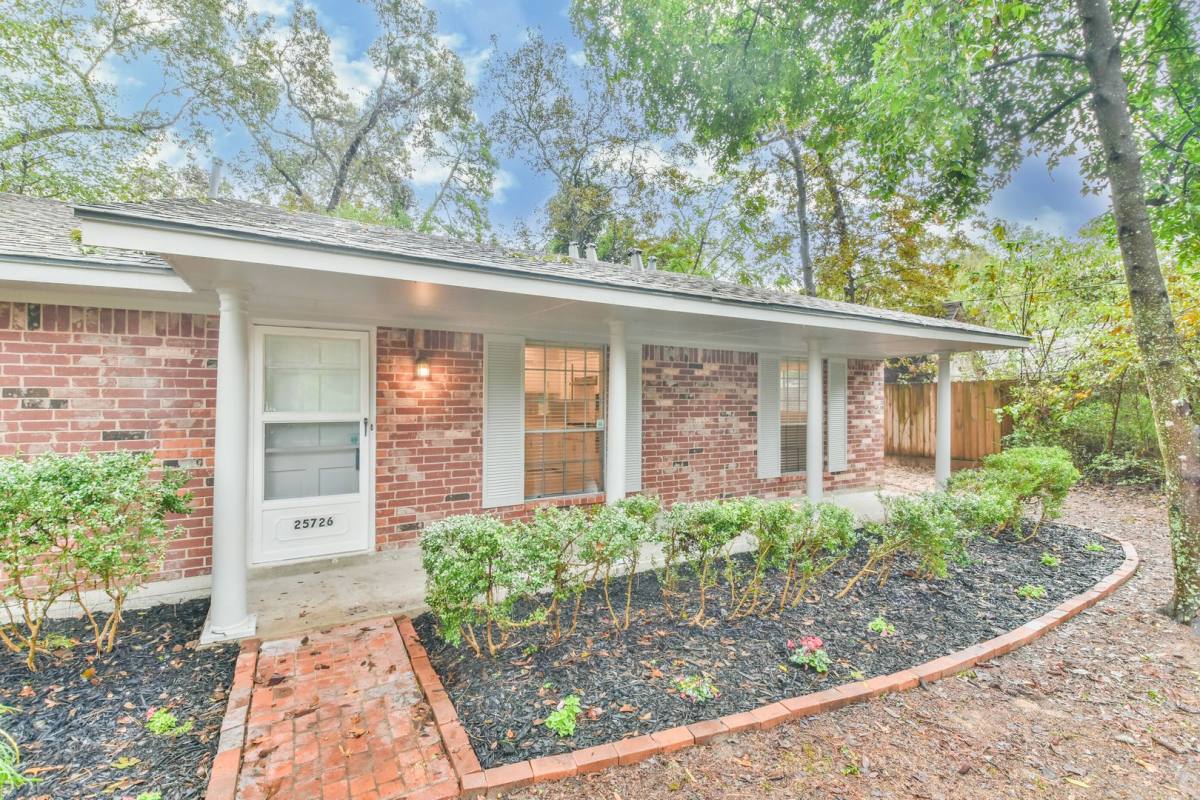 House for rent at 25726 Timber Lakes Dr, Spring, TX 77380