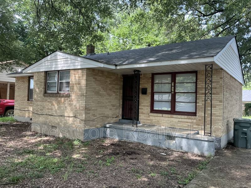 House for rent at 1919 Danville Rd, Memphis, TN 38117
