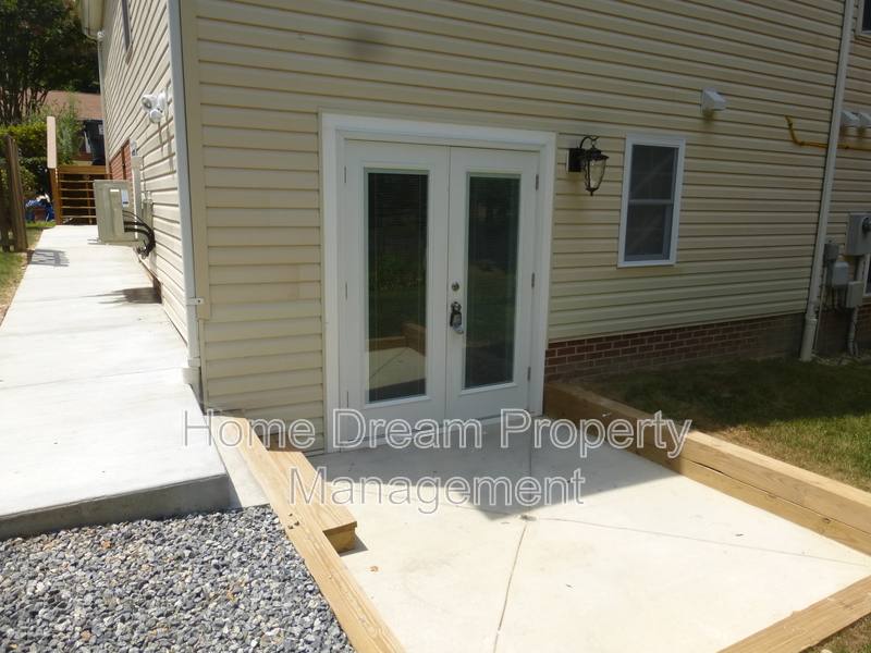 Apartment for rent at 11603 Silverleaf Lane #C, Fredericksburg, VA 22407