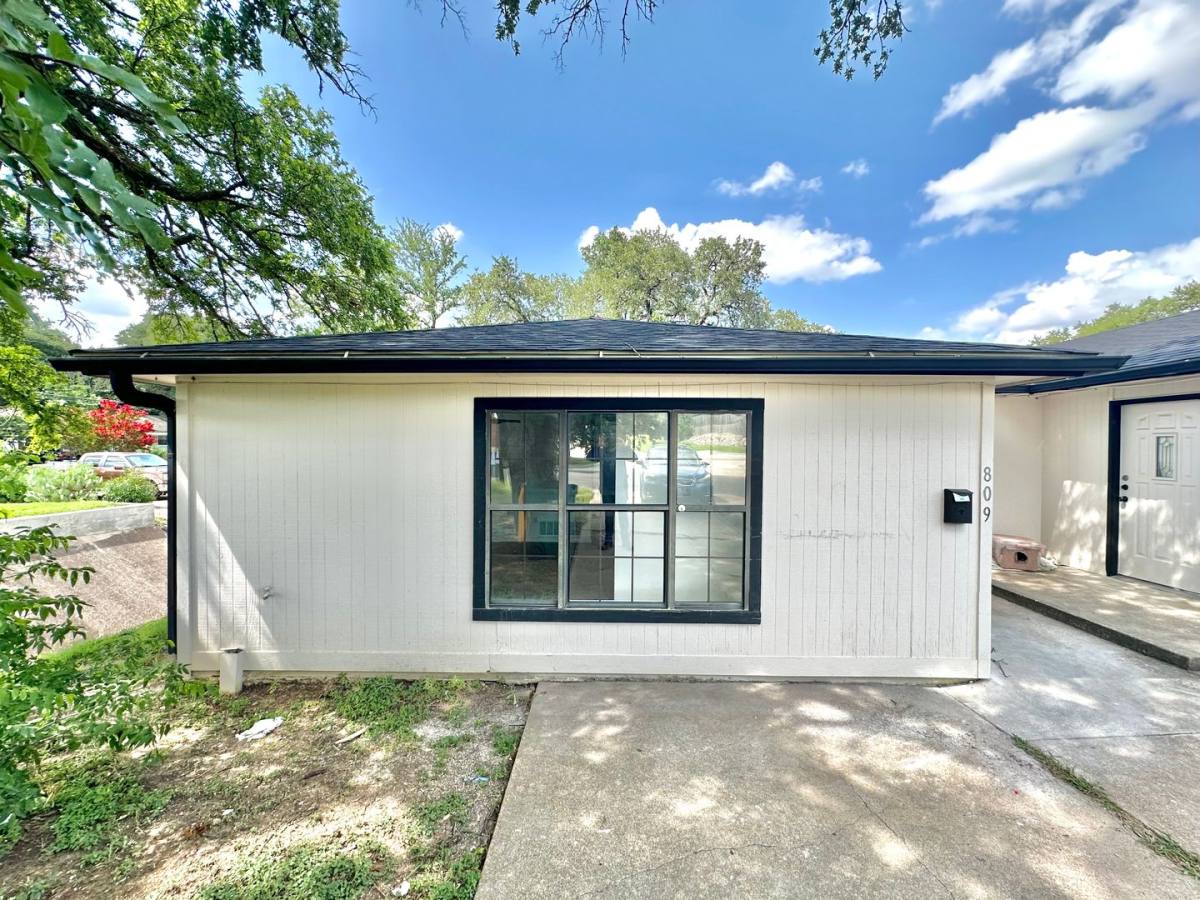 House for rent at 809 W Ave #D, Belton, TX 76513