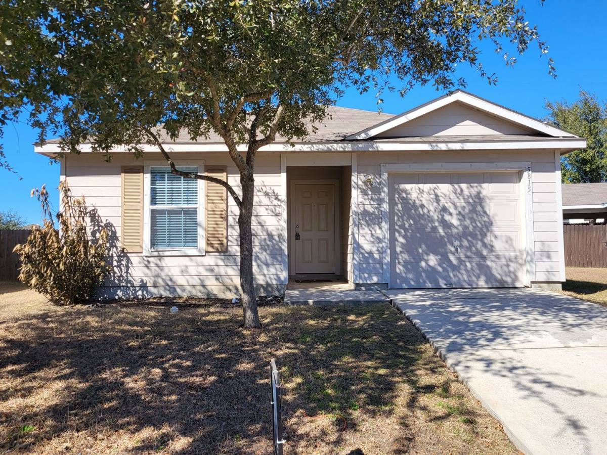 House for rent at 5815 Circle Canyon, San Antonio, TX 78252