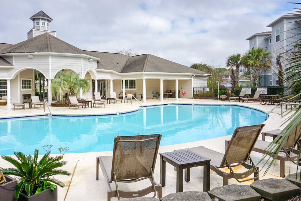 Condo for rent at 1300 Park W Blvd, Mount Pleasant, SC 29466