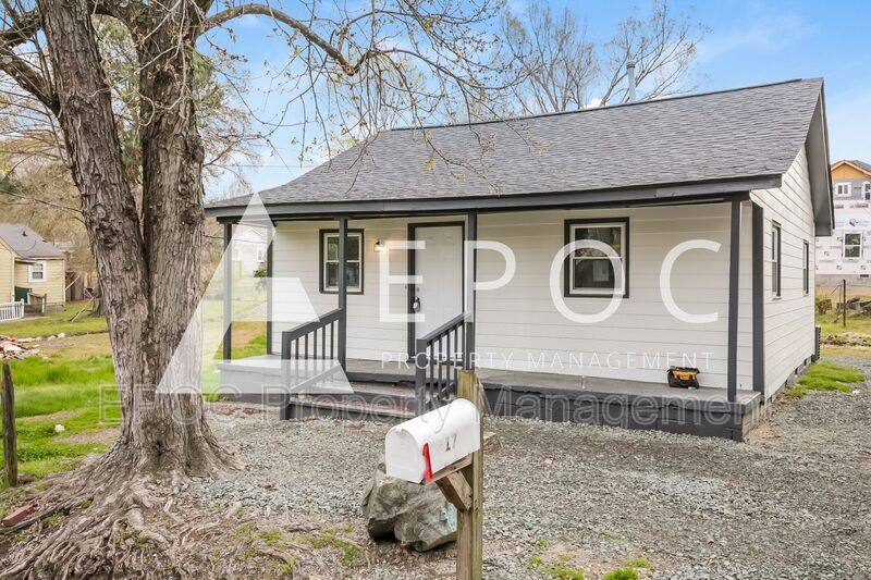 House for rent at 617 Dailey St, Burlington, NC 27217