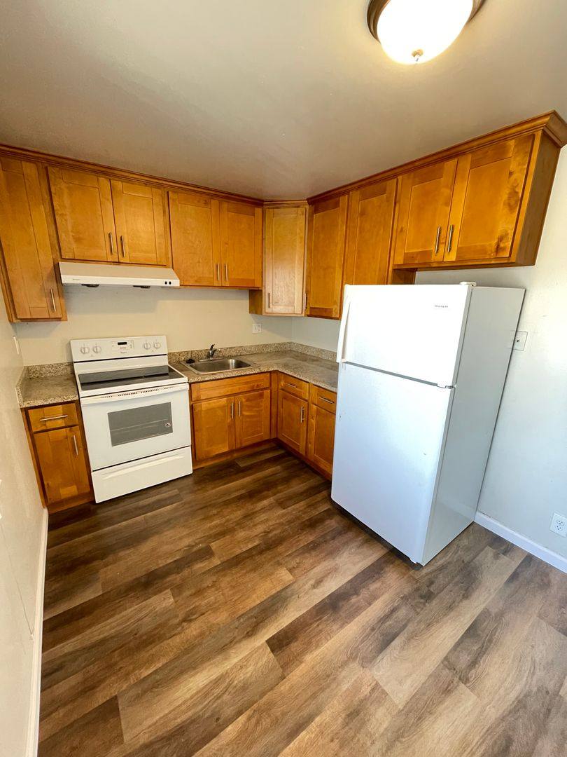 Apartment for rent at 2617-2619 Laurel St, Napa, CA 94558