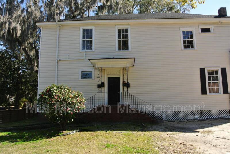 Apartment for rent at 1413 E 42nd St #4, Savannah, GA 31404