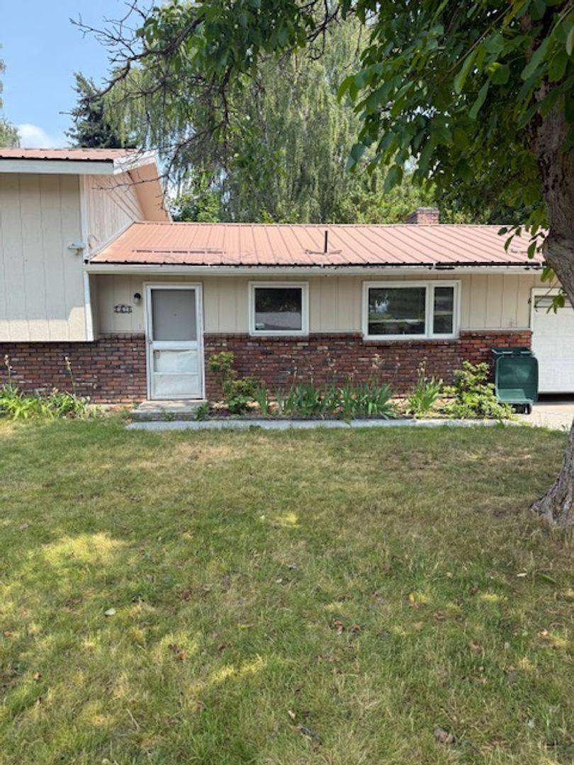 Apartment for rent at 2416 N 6th St, Coeur D Alene, ID 83814