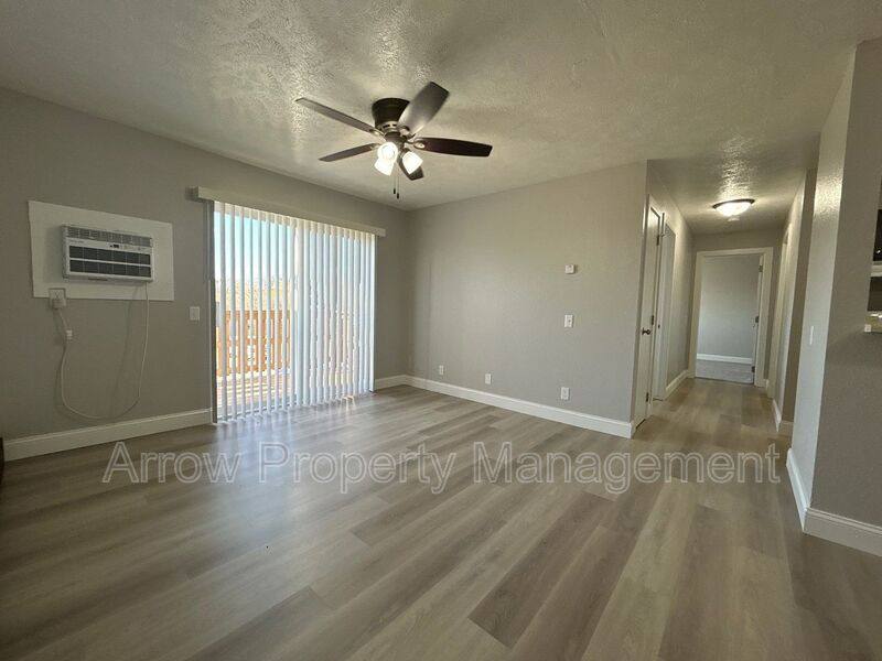 Apartment for rent at 940 27th St #12, Clarinda, IA 51632
