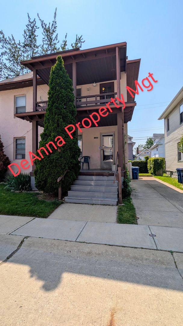 Apartment for rent at 1268 Clifton Prado, Lakewood, OH 44107