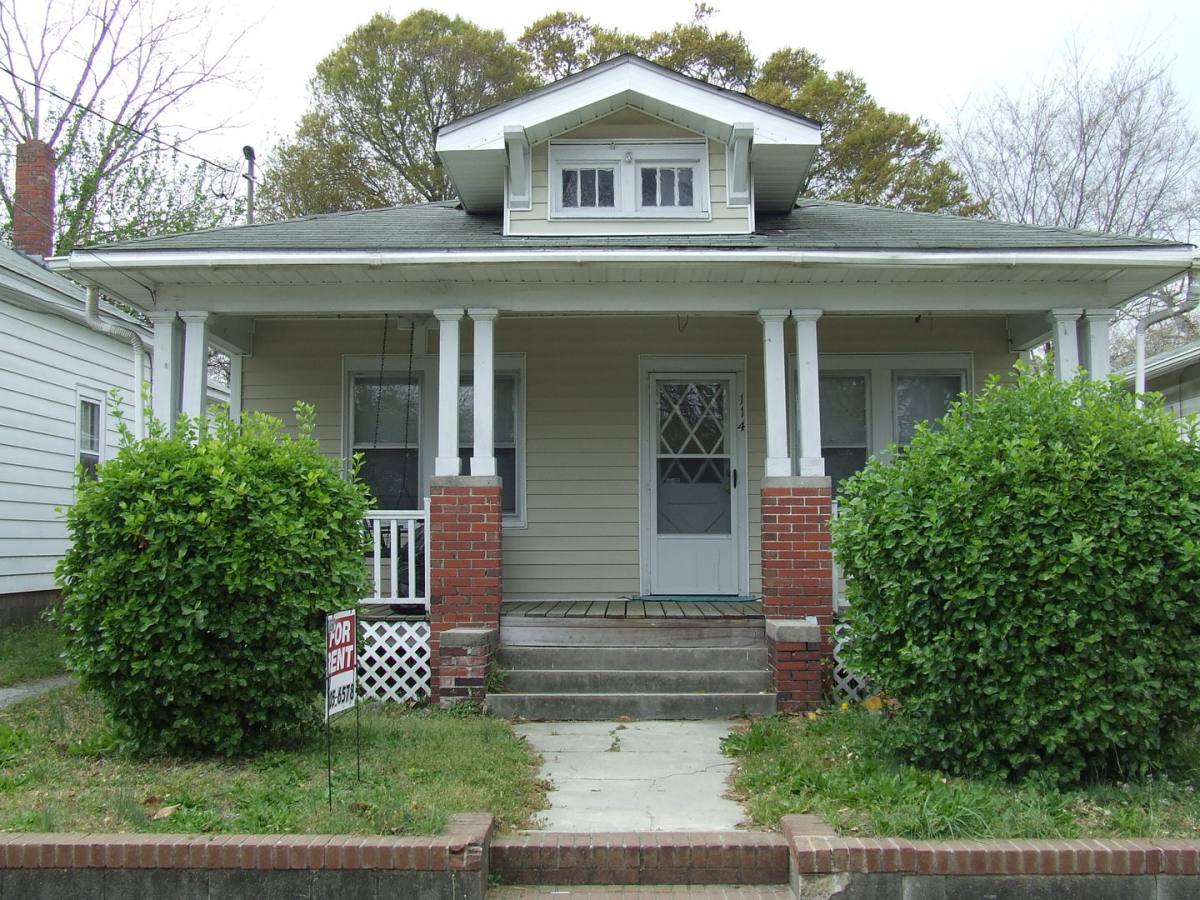 House for rent at 114 S 13th St, Wilmington, NC 28401