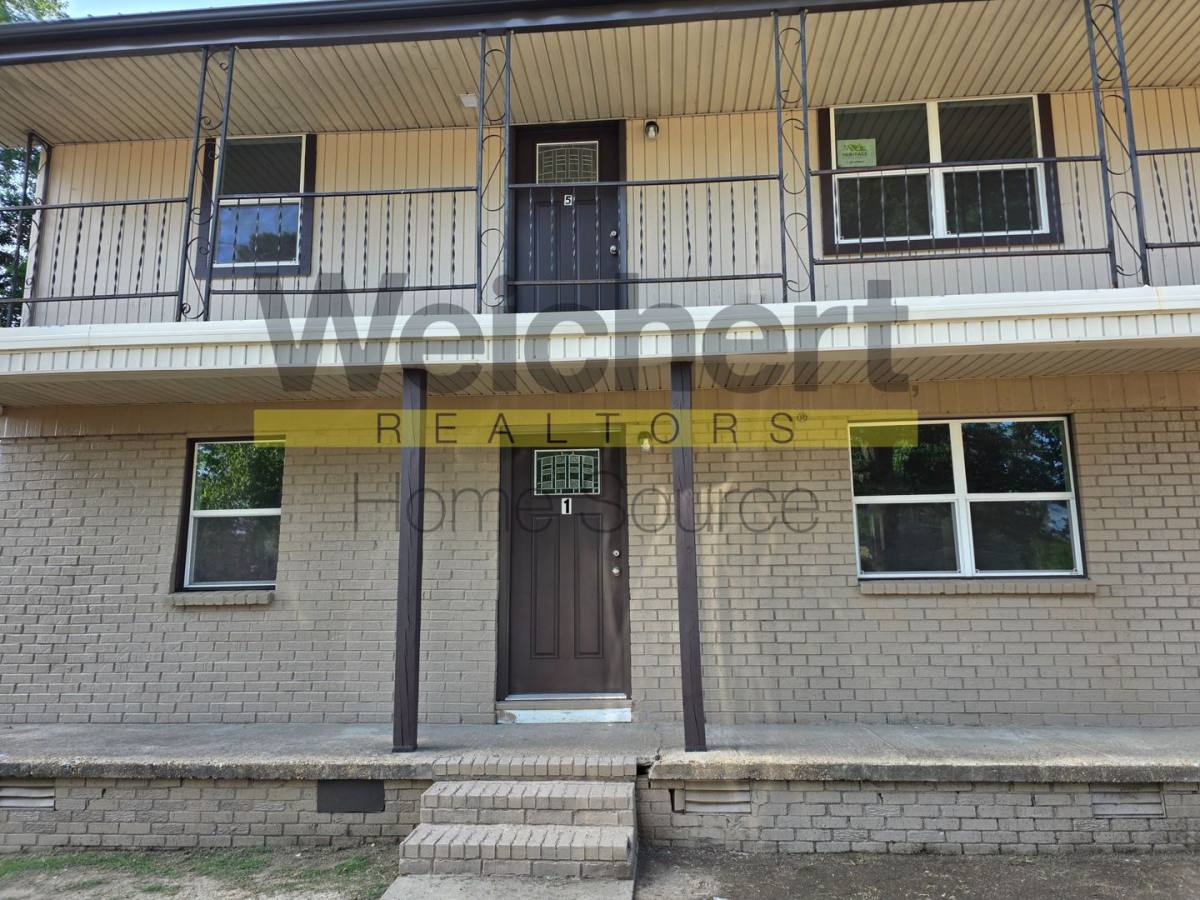Apartment for rent at 1205 W Hunt St, Paragould, AR 72450