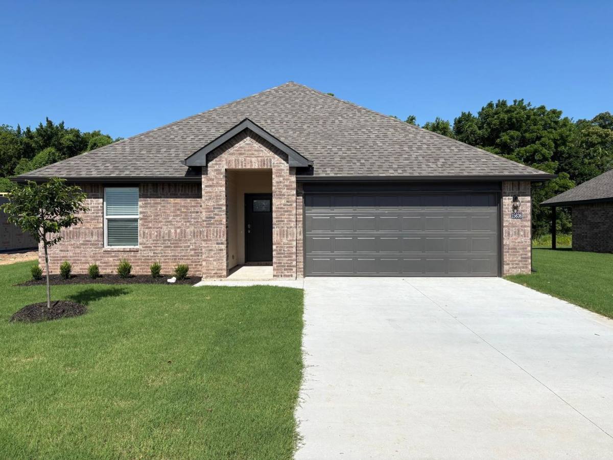 House for rent at 15636 S 74th E Ave, Bixby, OK 74008