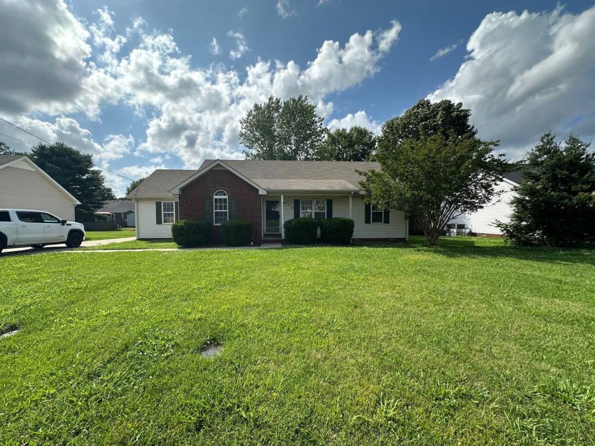 House for rent at 1818 Turnstone Court, Murfreesboro, TN 37128