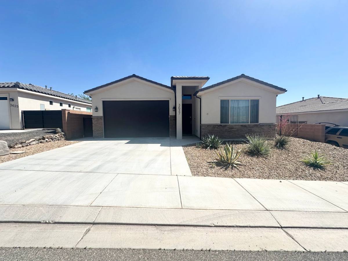 House for rent at 3637 W 150 N, Hurricane, UT 84737