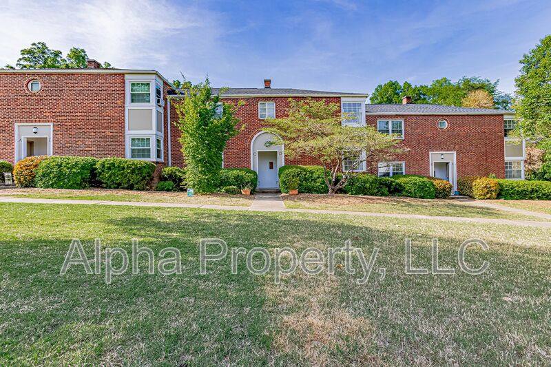 Apartment for rent at 100 Lewis Dr #6C, Greenville, SC 29605