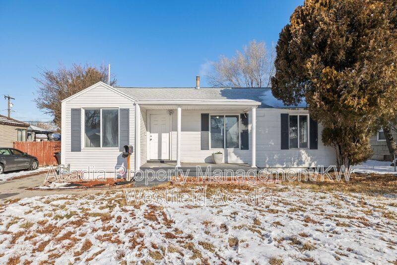 Apartment for rent at 320 W Washington Ave, American Fork, UT 84003
