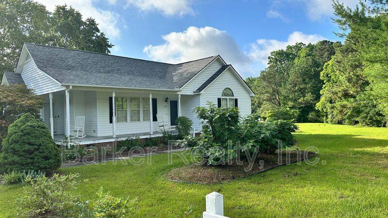 House for rent at 152 Edmondson Dr, Willow Spring, NC 27592