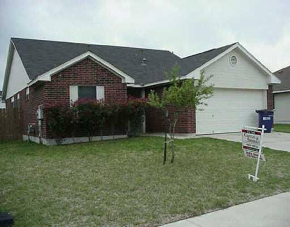 House for rent at 112 Harvest Lane, Hutto, TX 78634