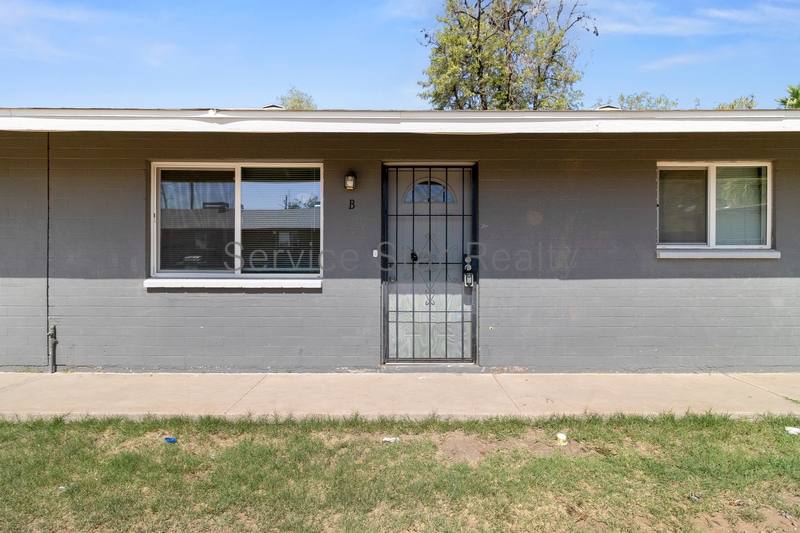 House for rent at 1638 W Desert Cove Ave #B, Phoenix, AZ 85029