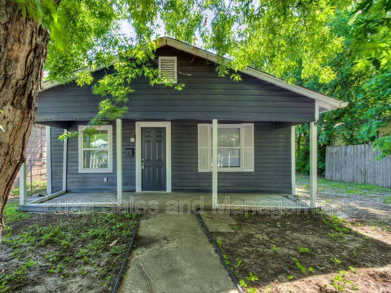 House for rent at 616 N Rock Island, El Reno, OK 73036