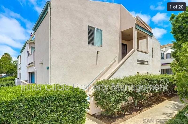 Apartment for rent at 3276 Ashford St #D, San Diego, CA 92111