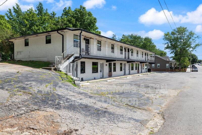 Apartment for rent at 201 Sylvis St #5, Dickson, TN 37055