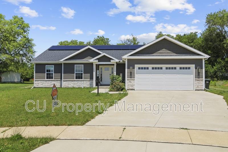 House for rent at 709 N Abbey Rd, Urbana, IL 61802