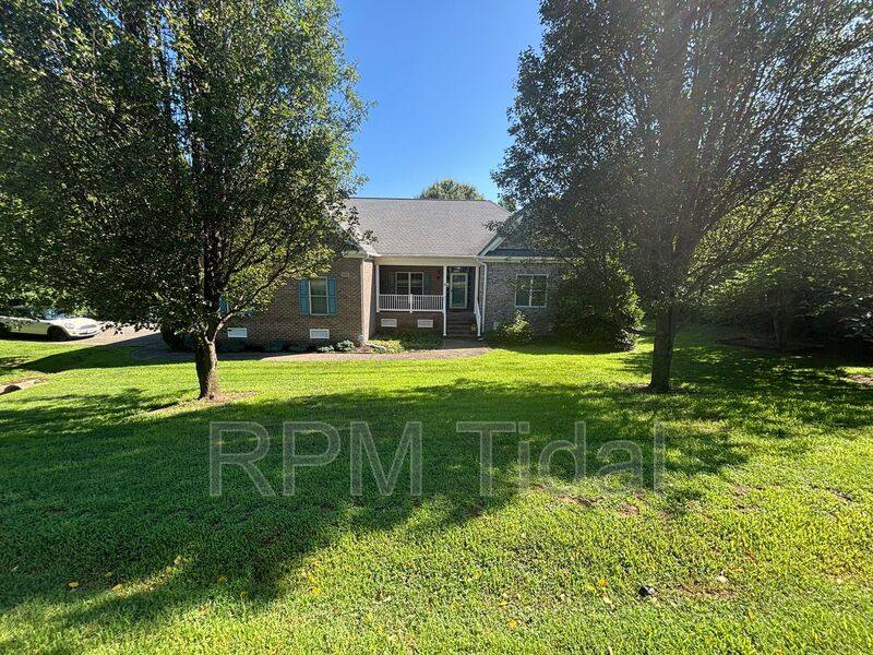House for rent at 4905 Burnley Dr, Williamsburg, VA 23188