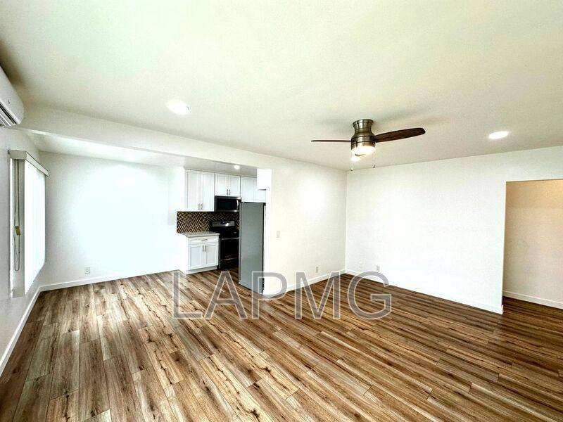 Apartment for rent at 5721-5723 Tilden Ave #5723 A, Van Nuys, CA 91401