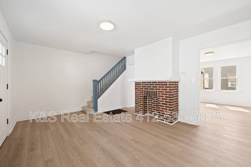 Apartment for rent at 417 Dargan St #1, Pittsburgh, PA 15224