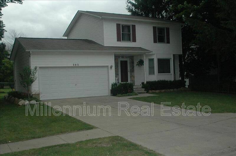House for rent at 303 Saginaw St, Lapeer, MI 48446