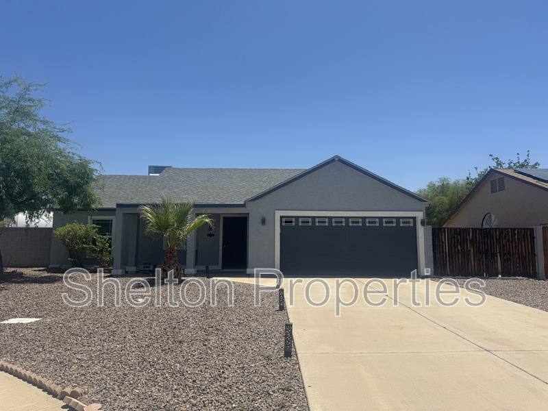 House for rent at 12537 N 83rd Dr, Peoria, AZ 85381