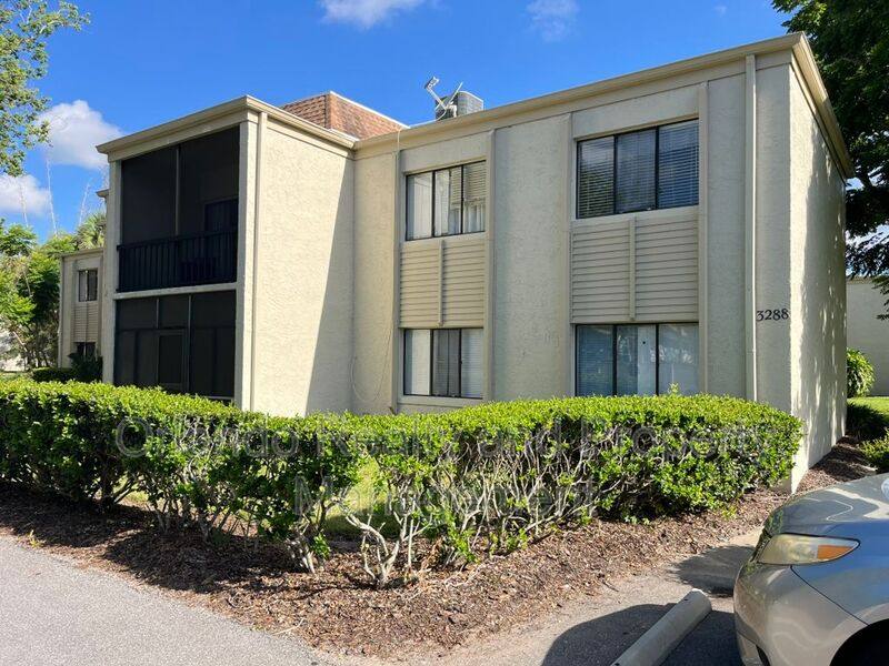 Condo for rent at 3288 S Semoran Blvd #11, Orlando, FL 32822