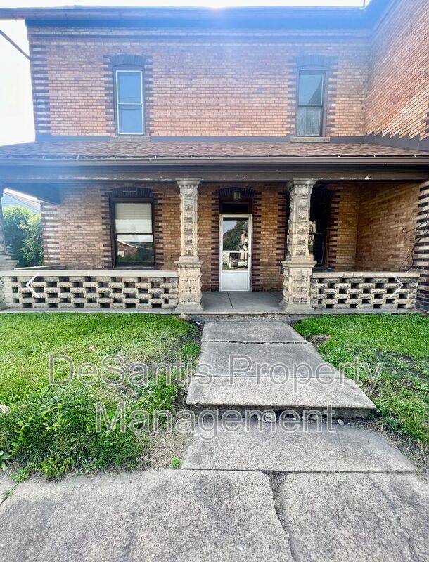 Apartment for rent at 700 Market St #A, Darlington, PA 16115