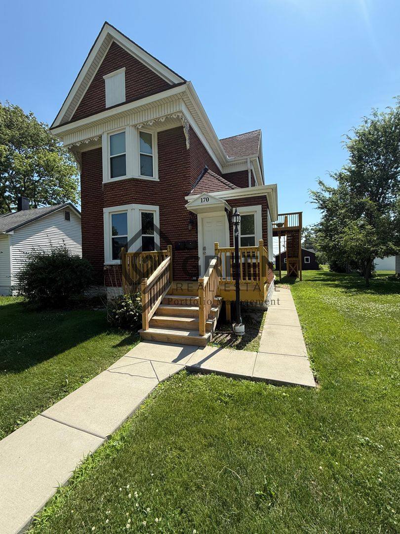 Apartment for rent at 170 N Michigan Ave, Bradley, IL 60915