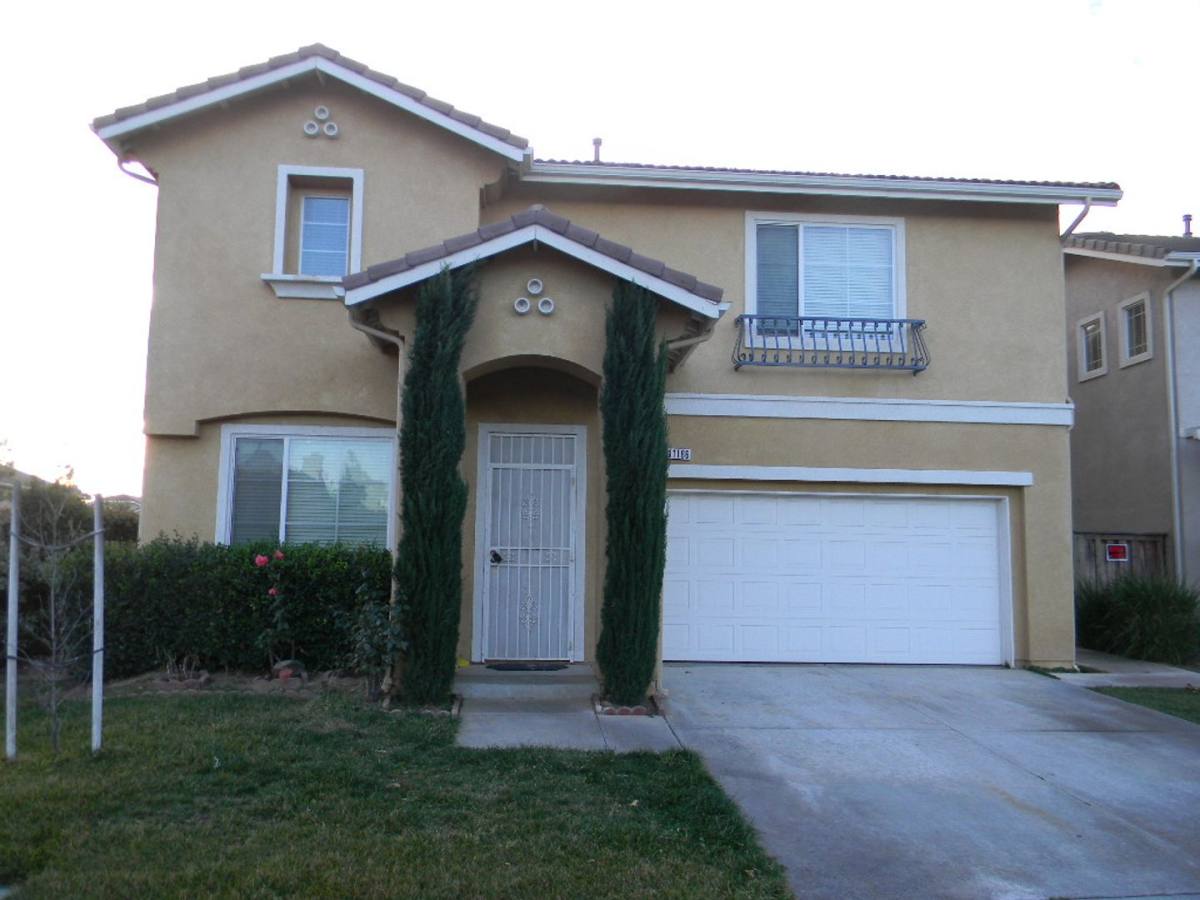 House for rent at 11166 Pondfield Court, Riverside, CA 92505