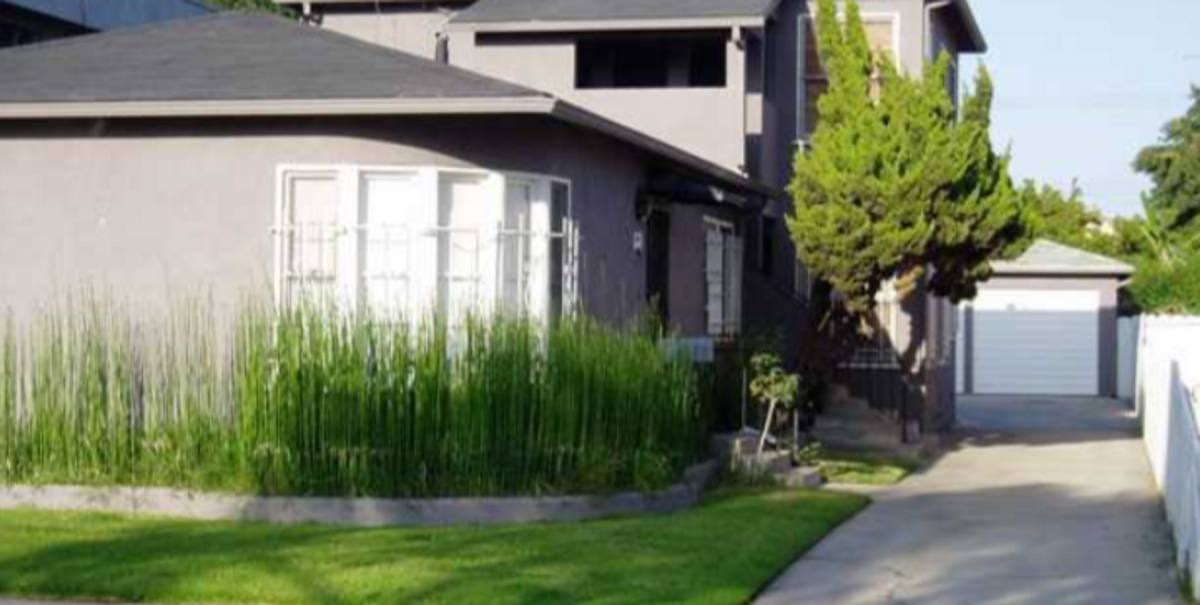 Apartment for rent at 500 Almond Ave, Long Beach, CA 90802