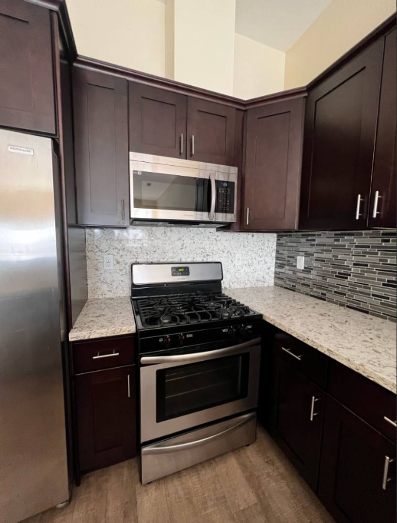 Apartment for rent at 2266 W Dunlop St, San Diego, CA 92111