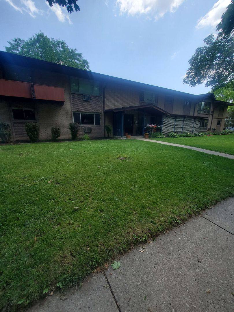 Apartment for rent at 4454 S 14th St, Milwaukee, WI 53221