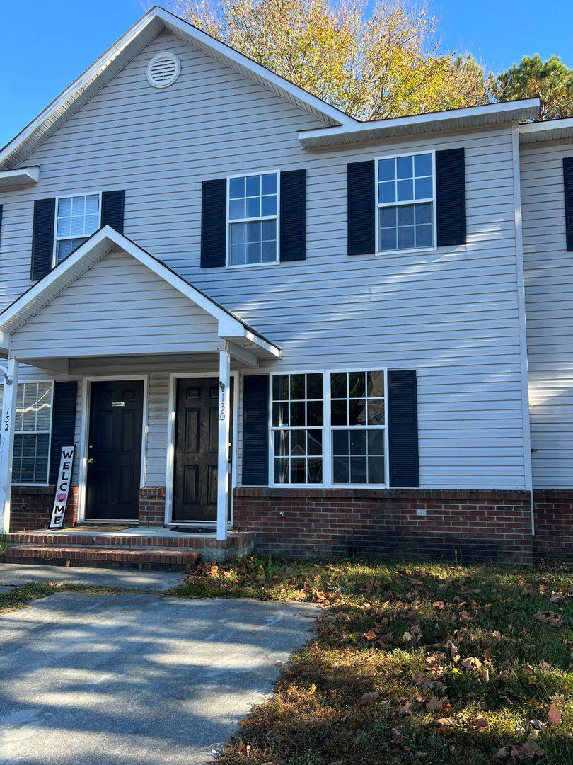 Townhouse for rent at 130 Mesa Lane, Jacksonville, NC 28546
