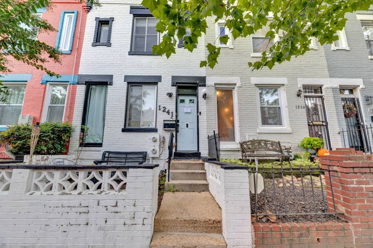 1241 Duncan Place NE #2, Washington, DC 20002