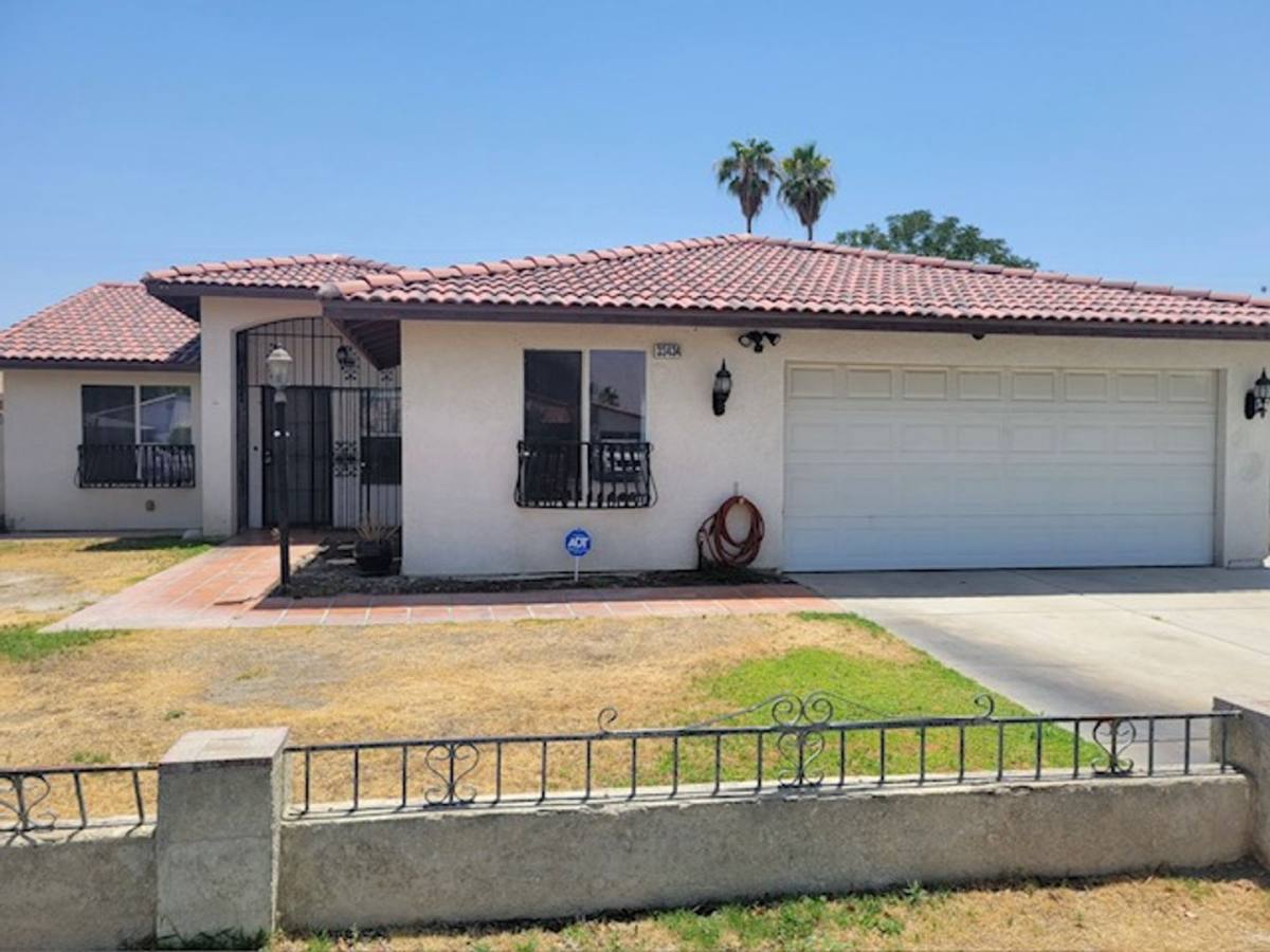 House for rent at 33434 Pueblo Trail, Cathedral City, CA 92234