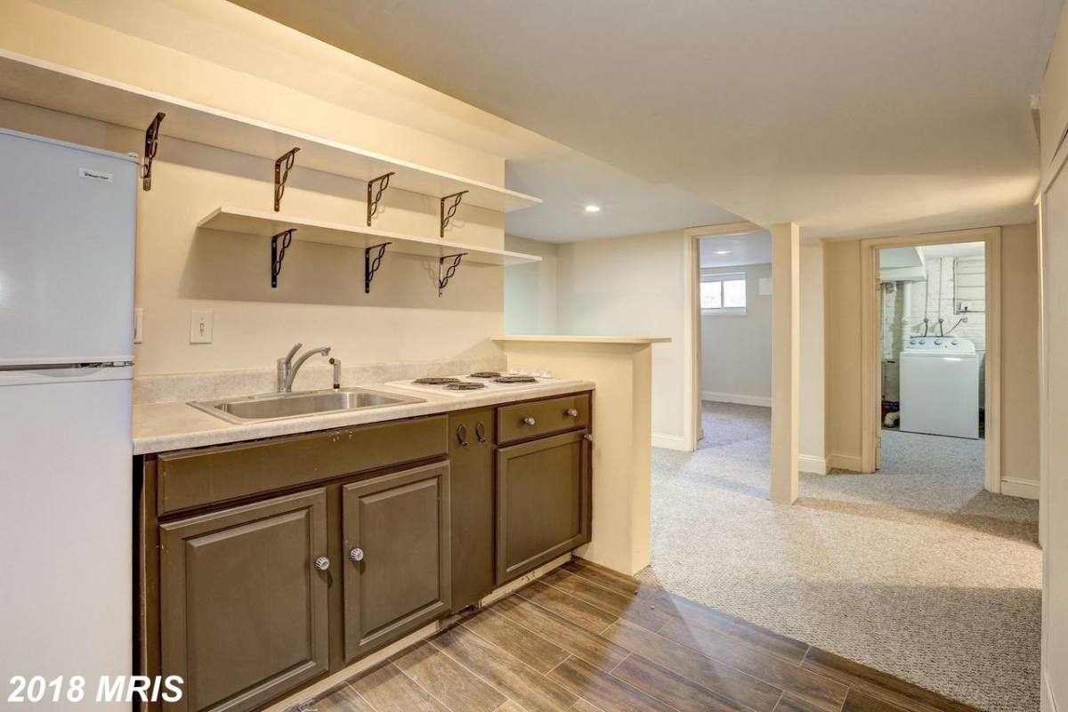 House for rent at 534 Irving St NW #B, Washington, DC 20010