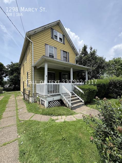 House for rent at 1298 Marcy St, Akron, OH 44301