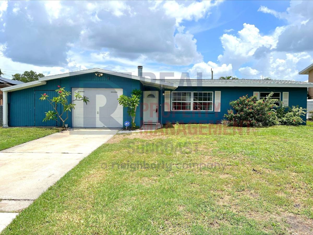 House for rent at 5715 Nutmeg Ave, Sarasota, FL 34231