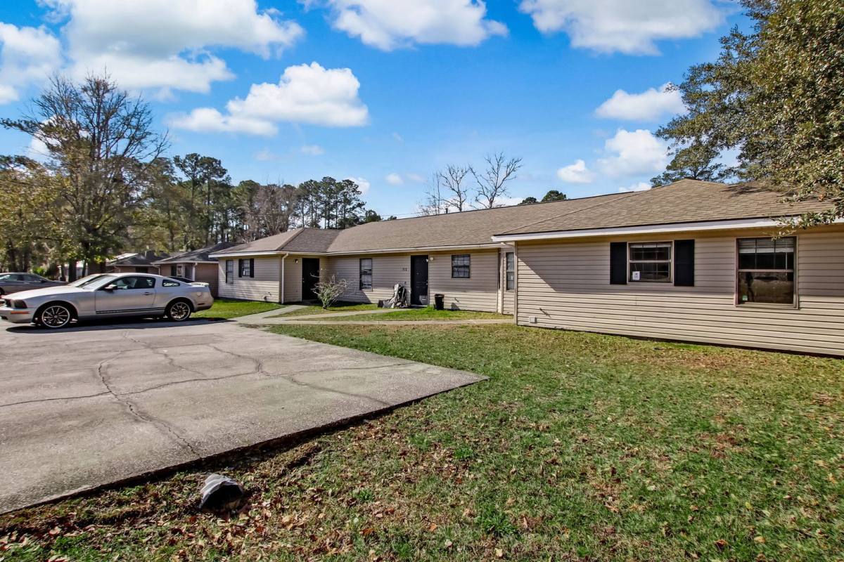 Apartment for rent at 510 S Orange Edwards Blvd, Kingsland, GA 31548