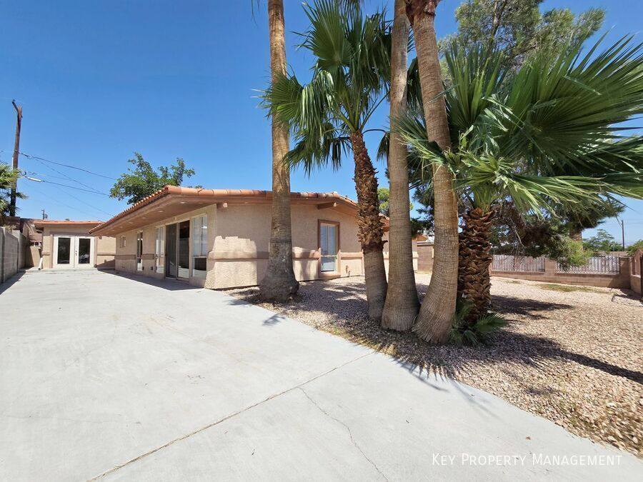 House for rent at 713 N 18th St, Las Vegas, NV 89101