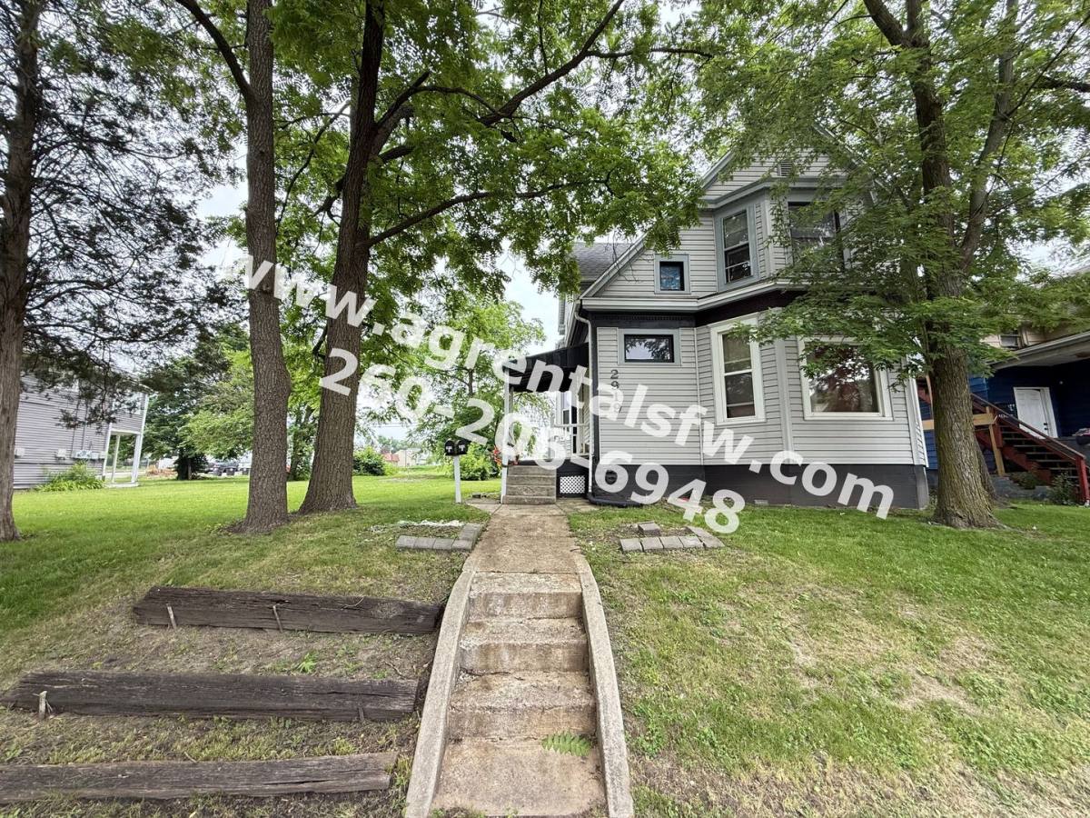 Apartment for rent at 2919 S Harrison St, Fort Wayne, IN 46807