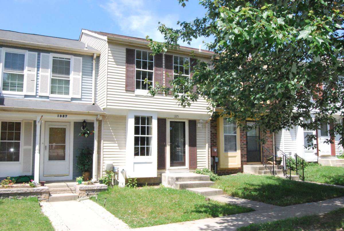 Townhouse for rent at 1325 E Spring Meadow Court, Edgewood, MD 21040