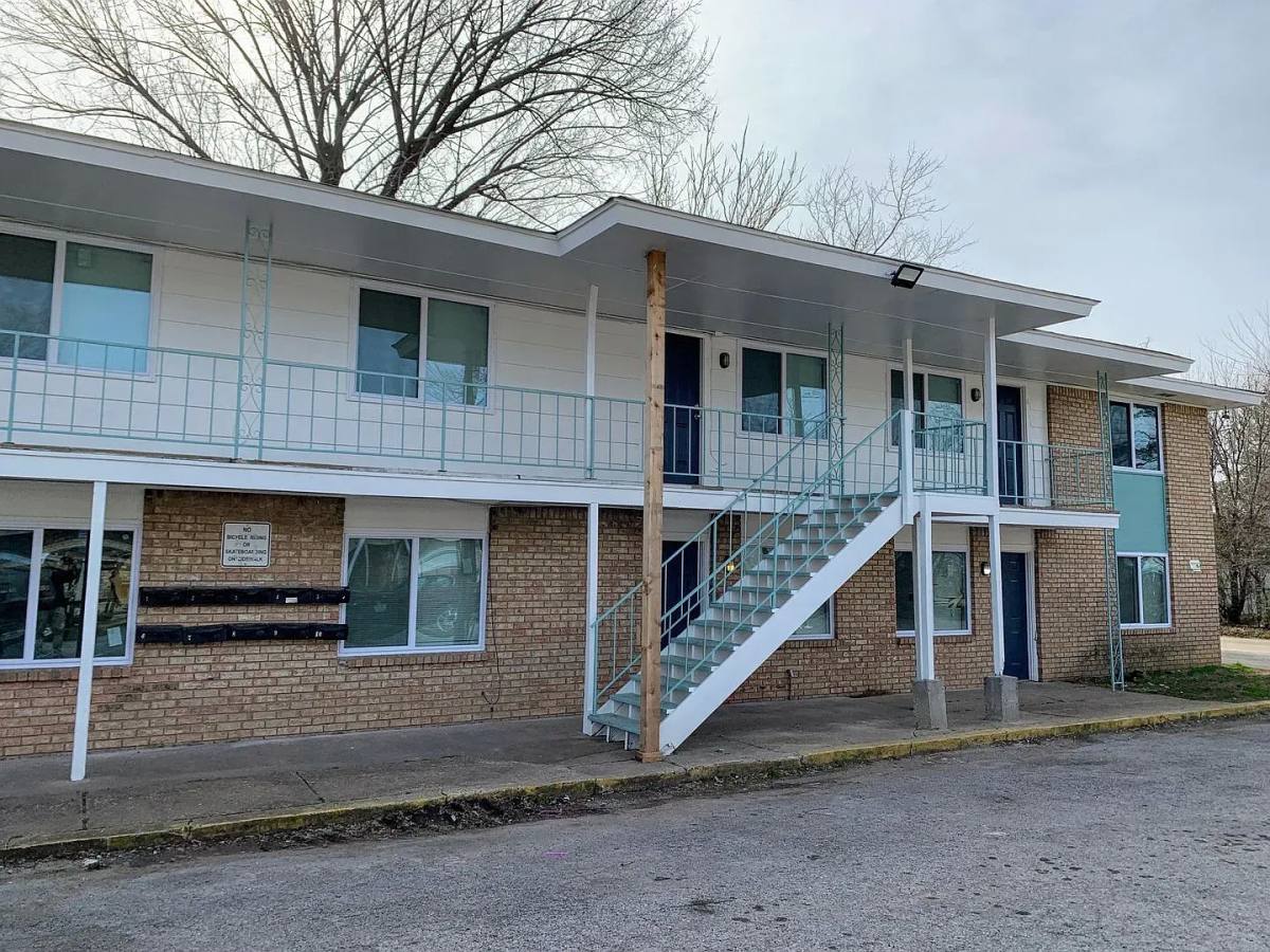 Apartment for rent at 1825 N College Ave, Tulsa, OK 74110