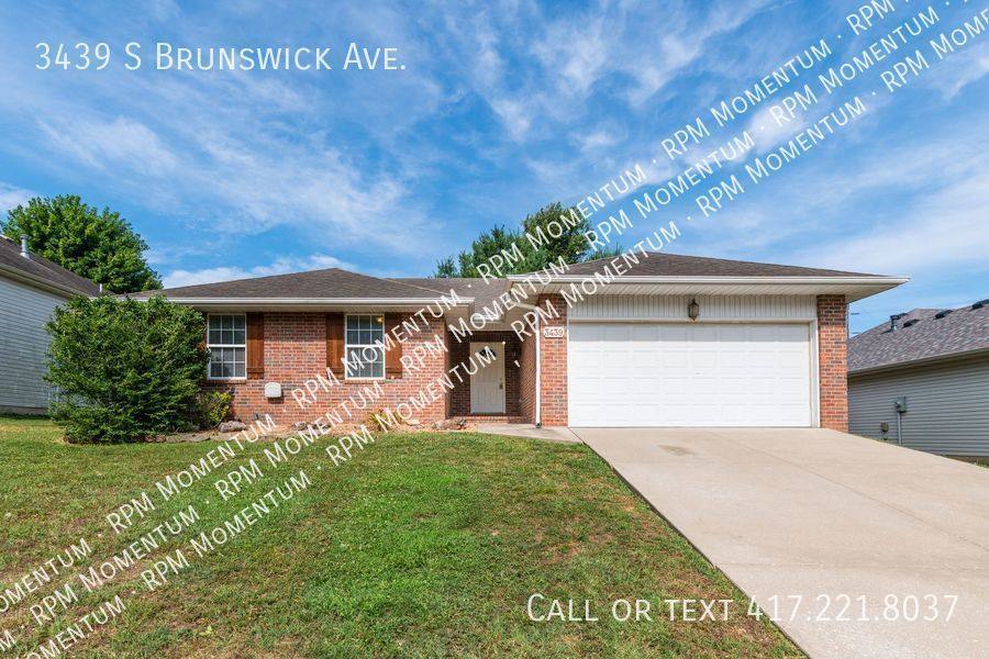 3439 S Brunswick Ave, Springfield, MO 65809